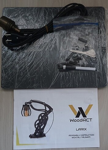 Woodact Larix Mekanik Siyah Masa Lambası