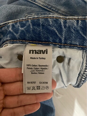 27 Beden mavi Renk Mavi denim pantolon