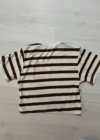 Trendyol & Milla Kahverengi Çizgili Kısa Kollu Tişört