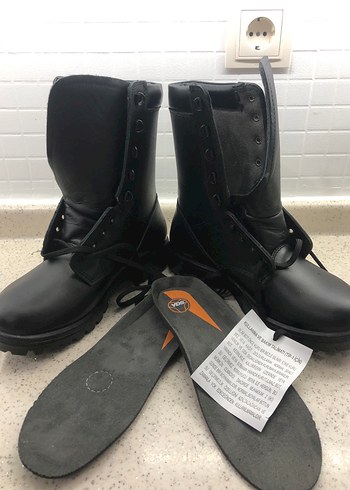 Kışlık su geçirmez askeri bot kullanılmadı - Görsel 2