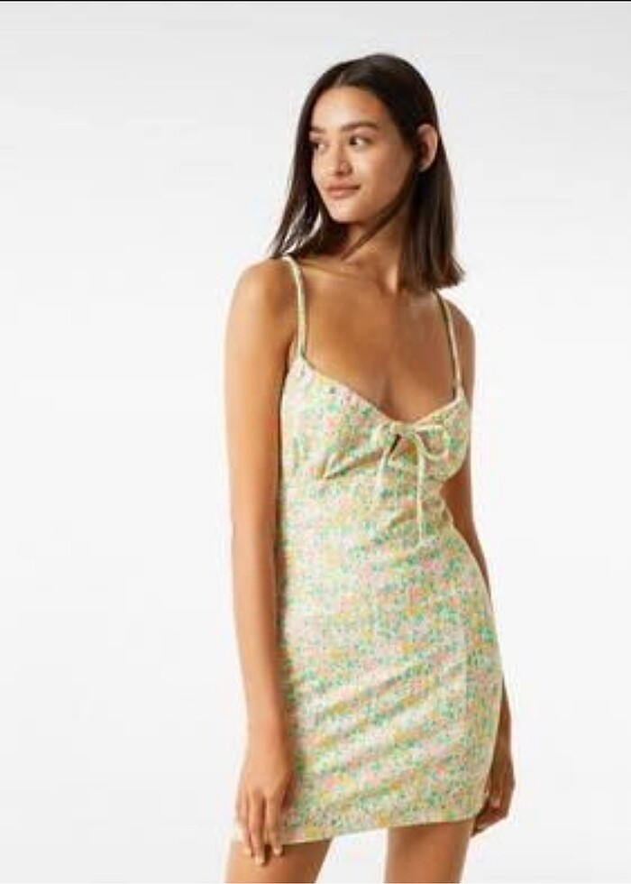 Bershka çiçek desenli elbise - Görsel 3