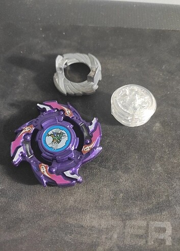 Beyblade Burst Takara Tomy Random Booster Dragoon V2