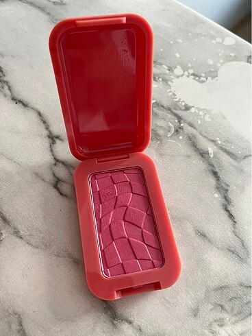 NYX NYX Professional Makeup Buttermelt Blush Kremsi Pembe Pudra Alli