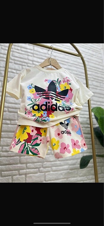 8 Yaş Beden Adidas kız çocuk takım