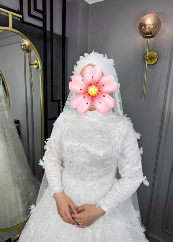 Uzun Kollu Yüksek Yaka Üç Boyutlu Çiçekli Prenses Gelinlik - Görsel 4