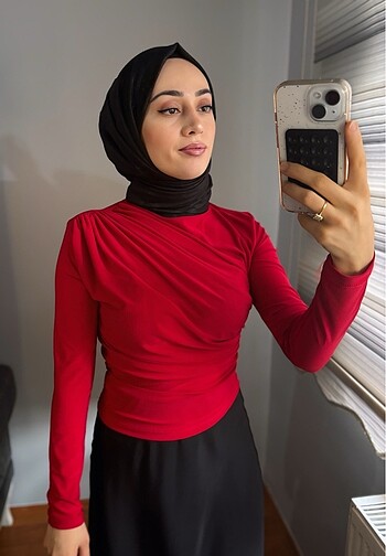 Bordo büzgülü bluz