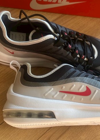 43 Beden Orijinal Nike Air Max Axis Ayakkabı
