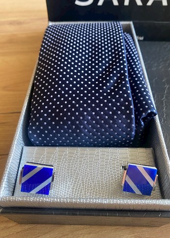 Sarar Lacivert Noktalı Kravat, Mendil ve Kol Düğmesi Seti - Görsel 3
