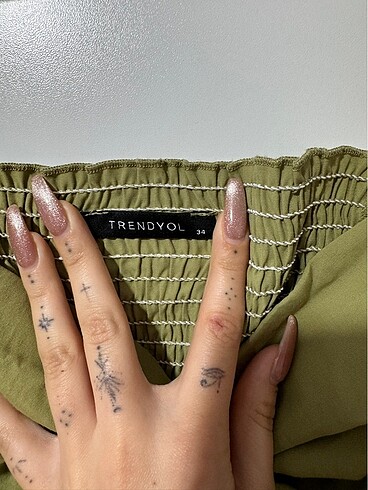 Trendyol & Milla Önü Bağlamalı Crop