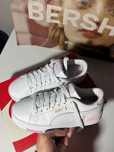 36 Beden beyaz Renk Puma Spor Ayakkabı