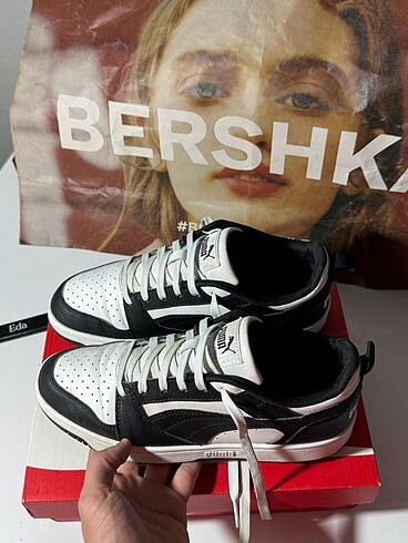 40 Beden siyah Renk Puma Spor Ayakkabı