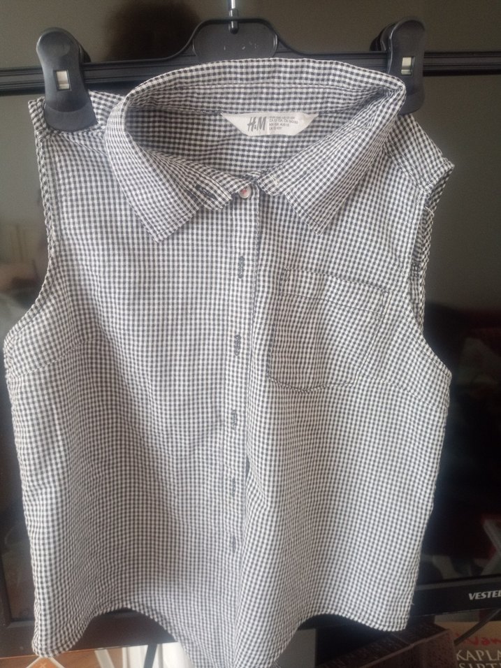 Gri Kolsuz Düğmeli Kadın Gömlek - Görsel 2