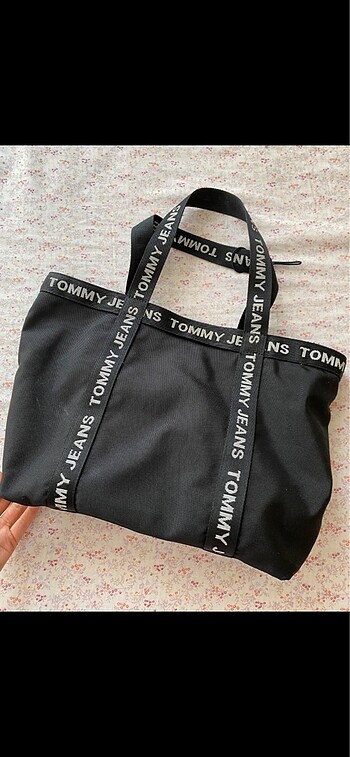  Beden Tommy çanta orijinal