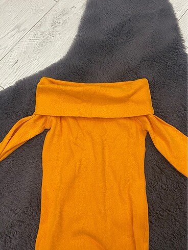universal Beden Madonna yaka turuncu bluz