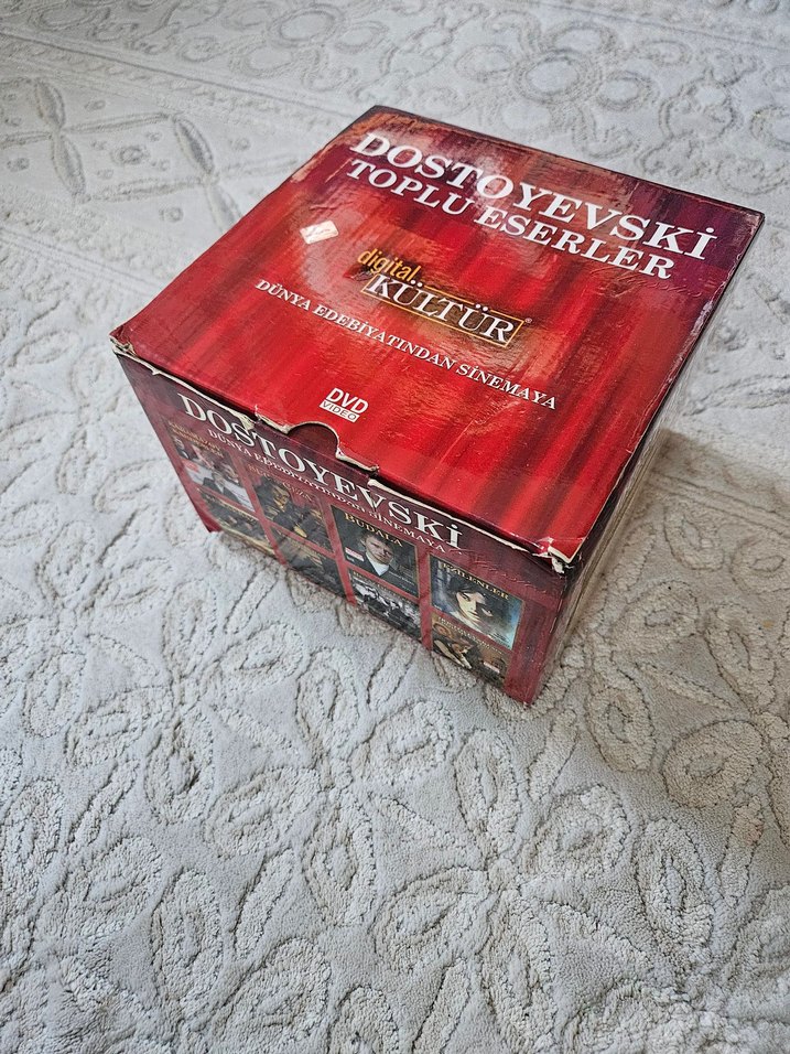 Dostoyevski Kitapları - Dünya Edebiyatından Sinemaya Film Seti - Görsel 5