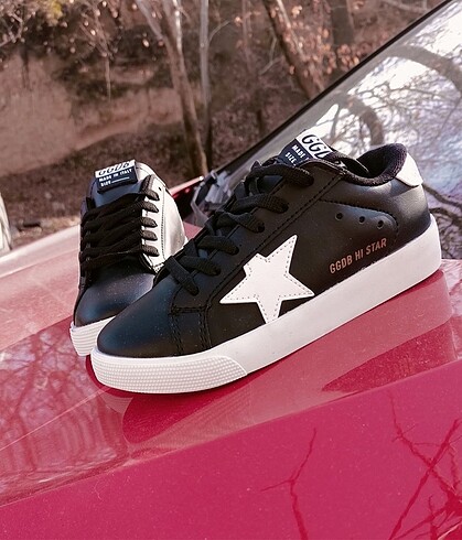 33 Beden siyah Renk Golden goose Çocuk spor ayakkabı