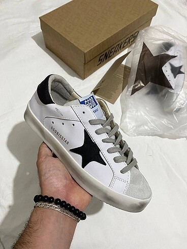 39 Beden beyaz Renk Golden goose deluxe spor ayakkabısı