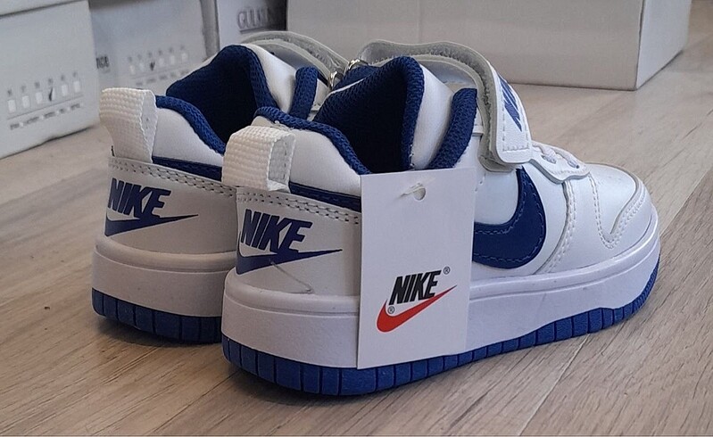30 Beden beyaz Renk Nike court çocuk spor ayakkabısı i