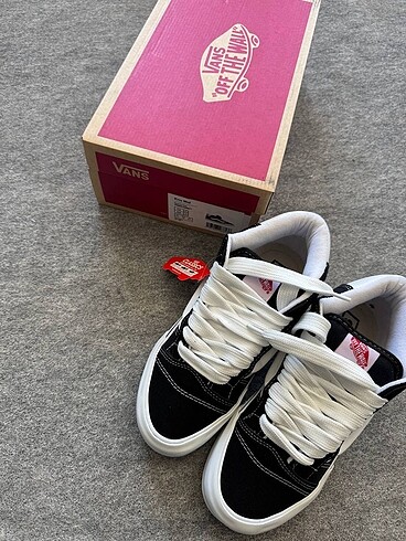 Vans Vans Knu Skool Mid spor ayakkabısı