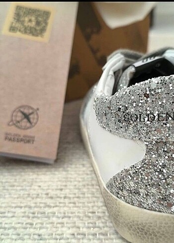 38 Beden beyaz Renk Golden goose deluxe spor ayakkabısı