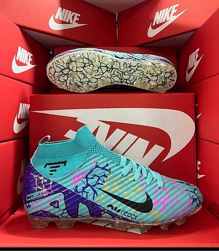 Nike krampon spor ayakkabısı
