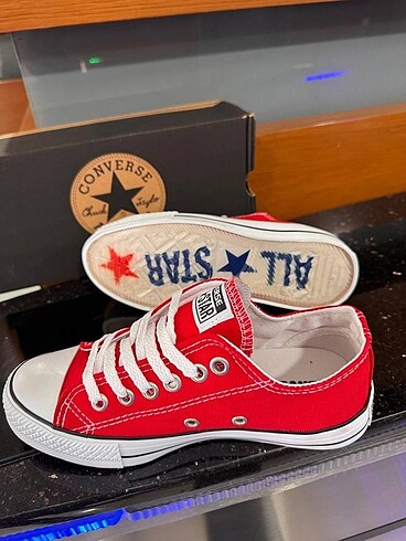 39 Beden Converse spor ayakkabısı