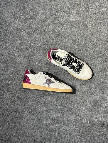 Golden goose deluxe ultra spor ayakkabısı