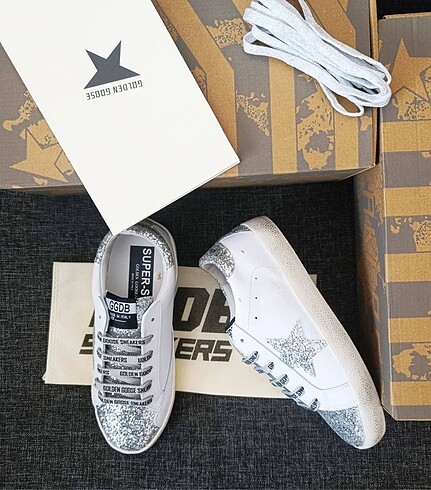 38 Beden beyaz Renk Golden goose deluxe spor ayakkabısı