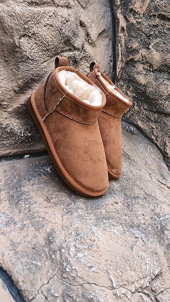 Ugg ince taban taba kadın botu