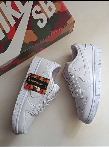 Nike spor ayakkabısı