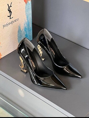Yves St Laurent kadın ayakkabısı - Görsel 4