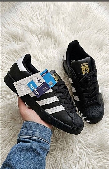 Adidas Superstar Sneaker