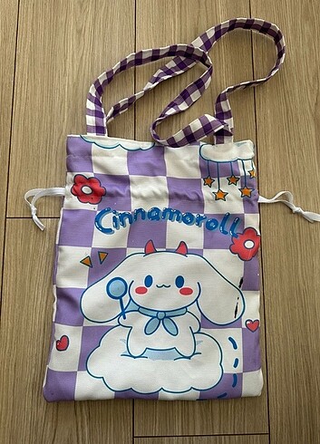 Cinnamoroll desenli kol çantası