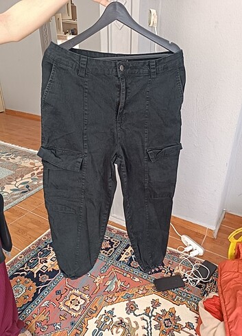 44 Beden siyah Renk Pantolon