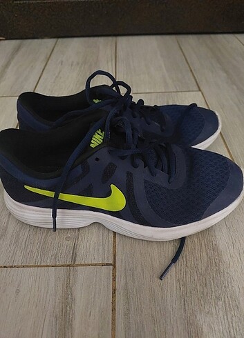 Nike Erkek Spor Ayakkabı