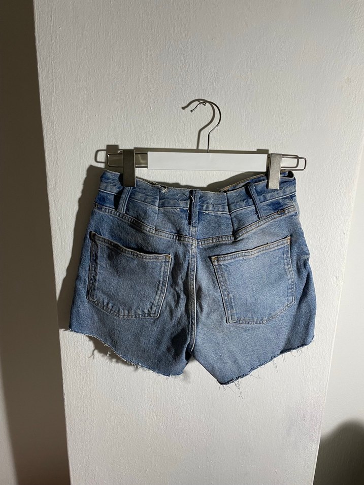 Gevşek Kesim Mini Kot Şort - Görsel 2