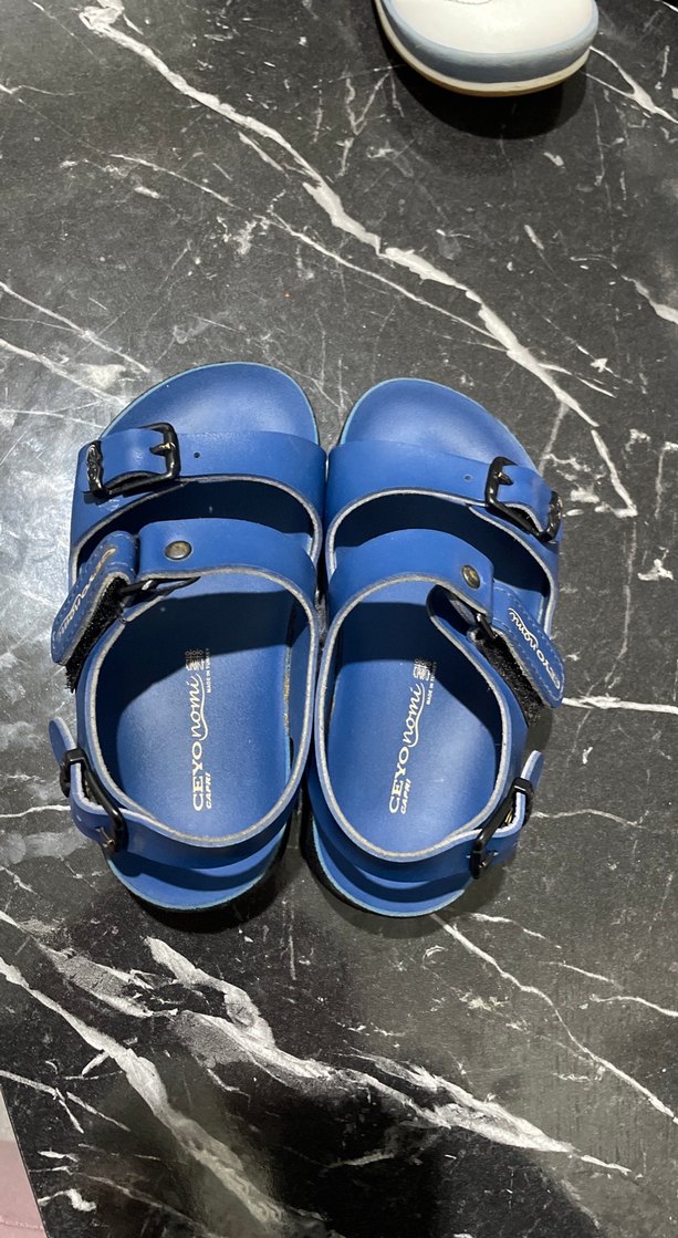 Erkek Çocuk Koyu Mavi Tokalı Terlik - Görsel 2