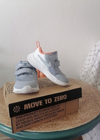NIKE STAR RUNNER 3