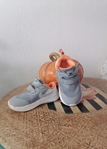 22 Beden NIKE STAR RUNNER 3