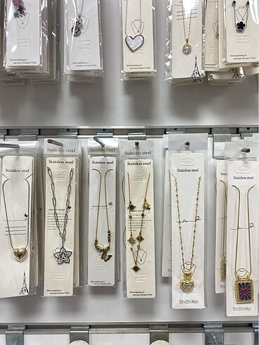 Stradivarius Çelik kolye