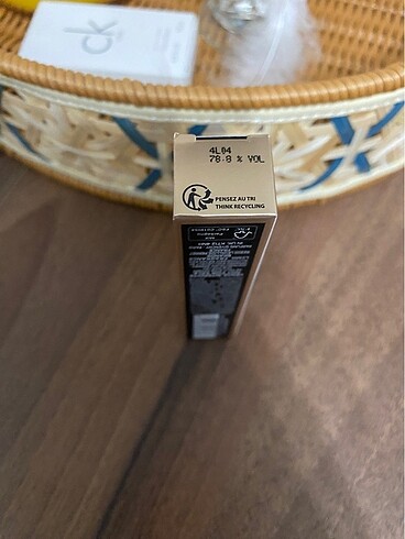 Beden Renk Givenchy society ambree edp