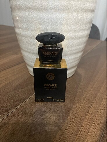 Versace crystal Noir parfüm