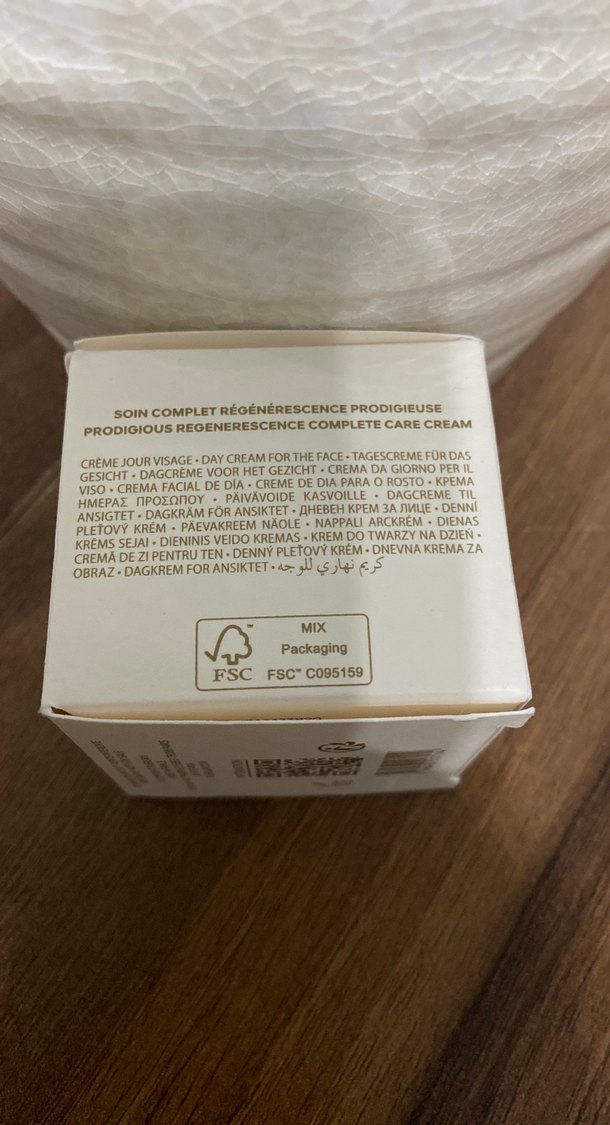 Guerlain Orchidée Impériale Gold Nobile Nemlendirici Krem - Görsel 3