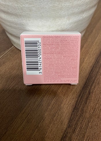 Prada Paradoxe Virtual Flower Kadın Parfümü 7 ml - Görsel 3