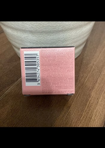 Prada Paradoxe radical essence Kadın Parfümü 7 ml - Görsel 2