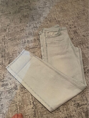 Pull and bear jean