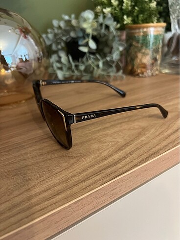 Prada gözlük