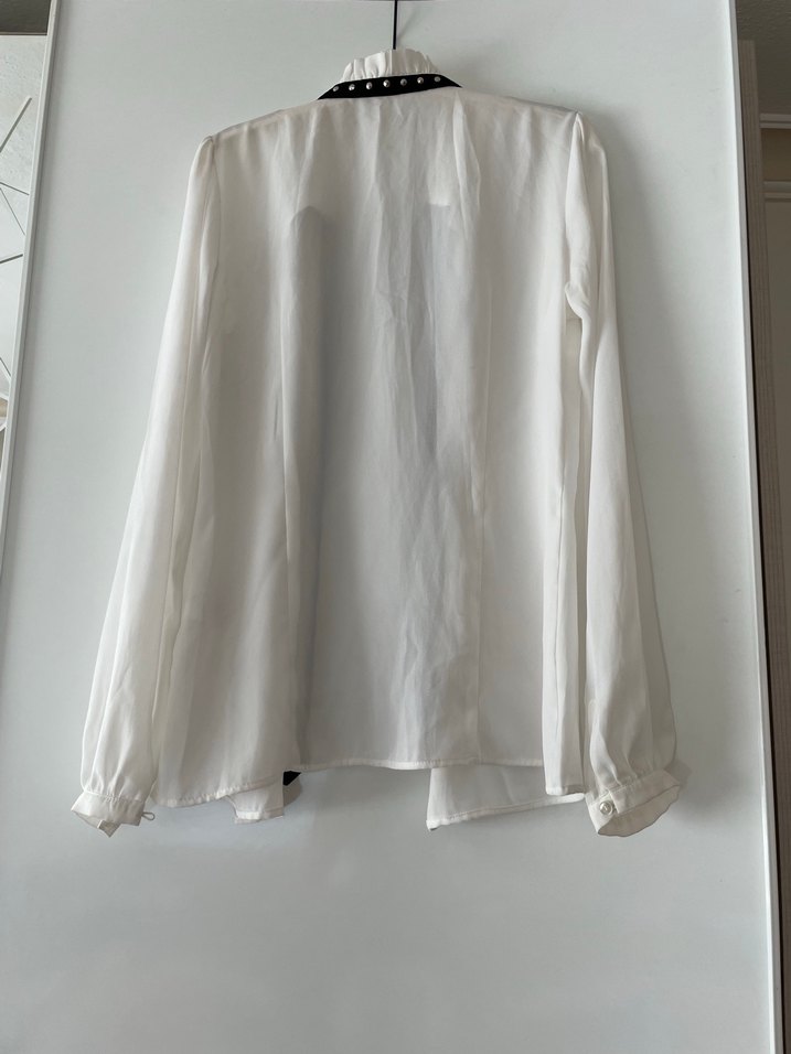 Saten Parlak Beyaz Gömlek, Düğmeli, Halter Yaka - Görsel 2