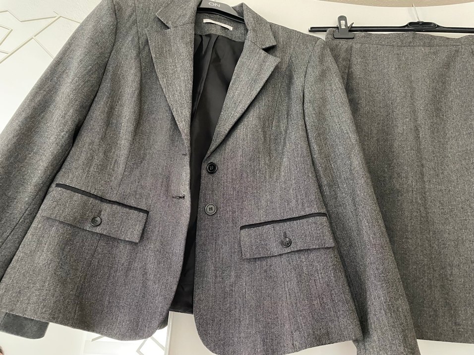 Düğmeli Gri Kadın Ofis Takım Elbise - Görsel 4