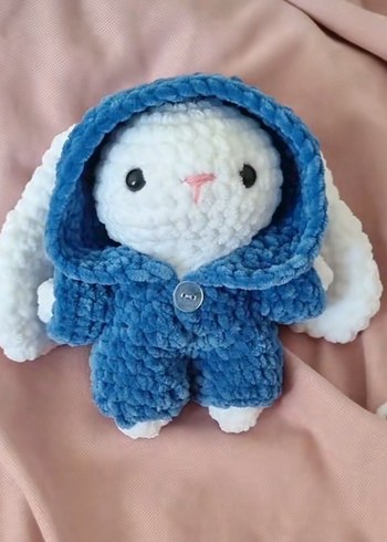 Mavi Kapüşonlu Peluş Tavşan Oyuncak